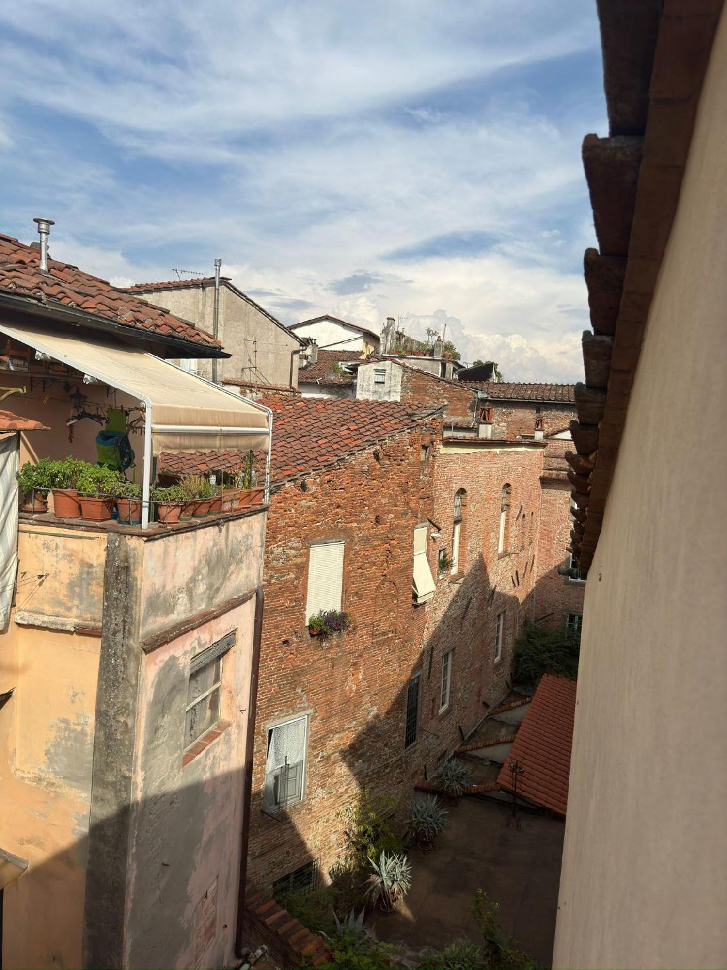 La Casa Del Galletto - At The Top Of The City Lucca Buitenkant foto